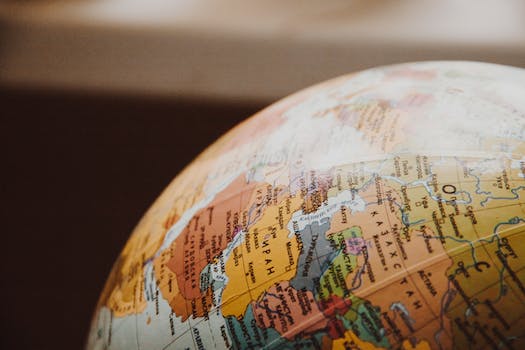 Which country has the highest investors in the world?